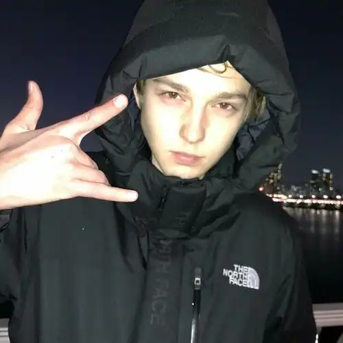 6686体育钻石作者舍身入魔