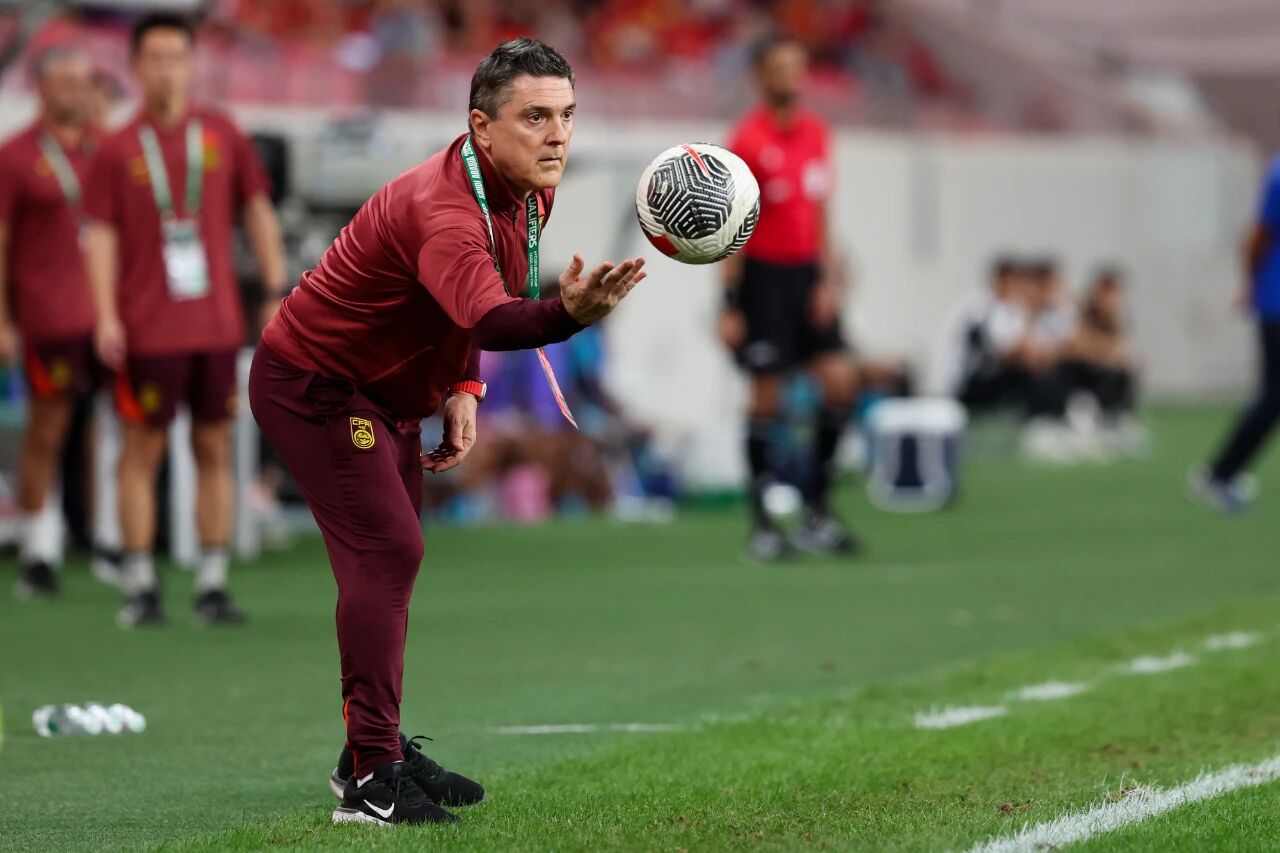 Antonio: Toàn đội gặp vấn đề về thể lực trong hiệp hai; Wang Yudong nói với tôi rằng anh ấy đã kiệt sức