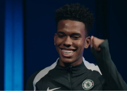 Esteban: An Shuai đã đích thân đợi tôi ở cửa trong trại huấn luyện và hỏi tôi có bằng lái xe không.