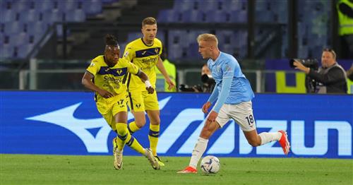 Lazio đấu với Verona