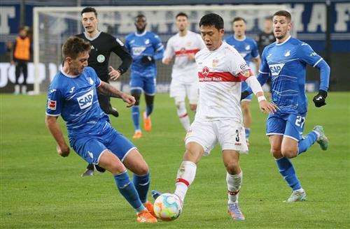 Stuttgart đấu với Hoffenheim