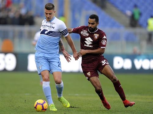 Lazio đấu với Torino