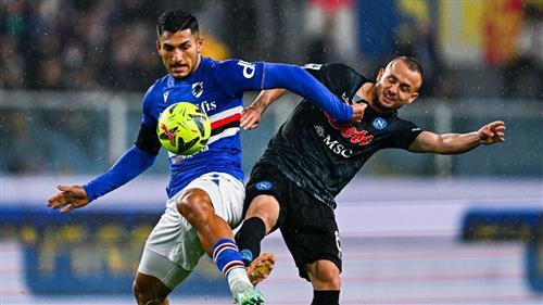 Sampdoria đấu với Napoli