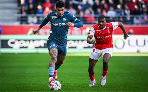 Reims đấu với Marseille