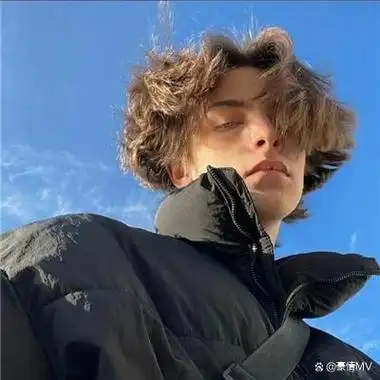 6686体育高级作者Lloyd