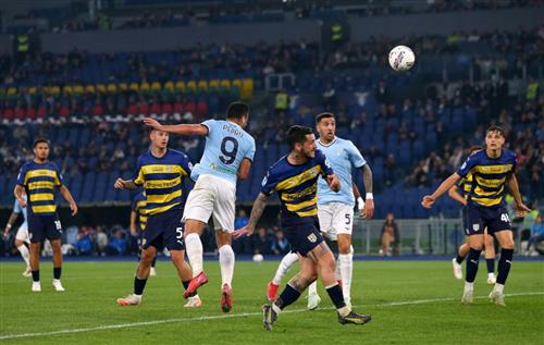 Lazio đấu với Parma